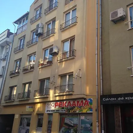Apartament Art Kiril And Metodi Square Burgas City