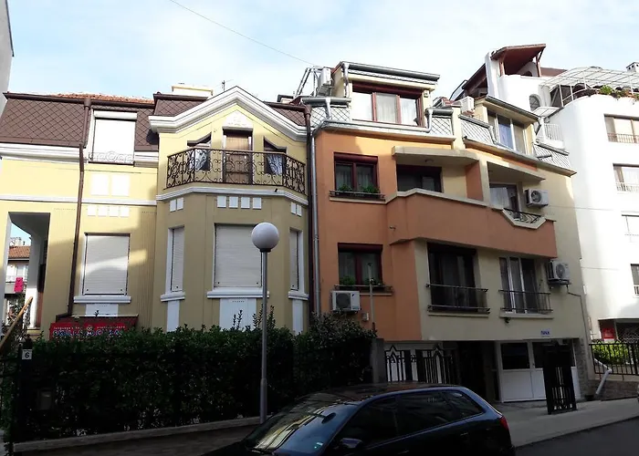 Art Kiril&metodi Square